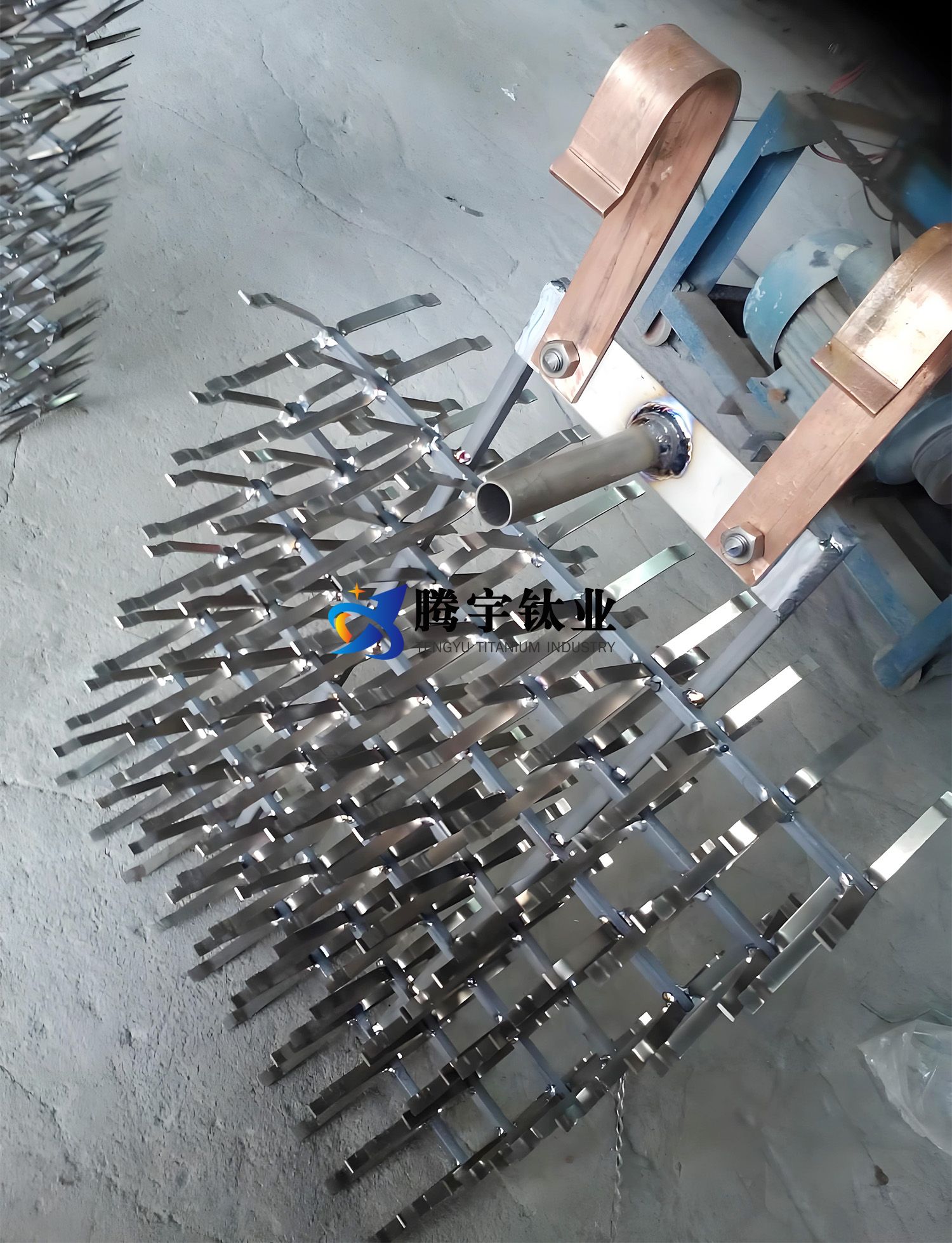 84a17f08000affac7fddea8996bc374e.jpg